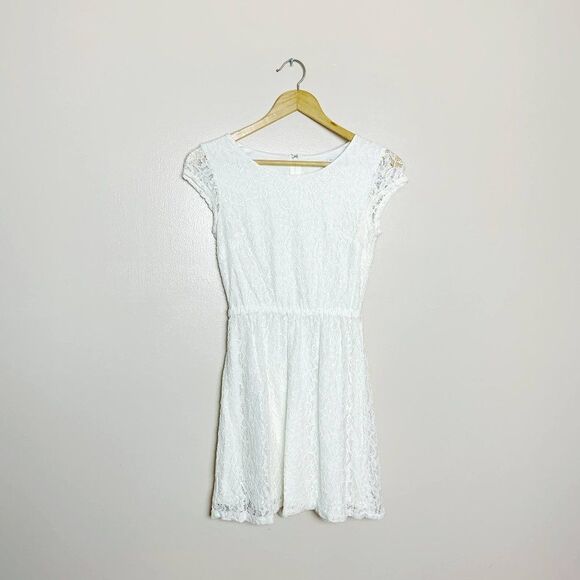 CLEARANCE! White GAP Factory Lace Dress Size 0 VGUC - Picture 1 of 4